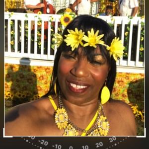 Meet your Posher, Rita